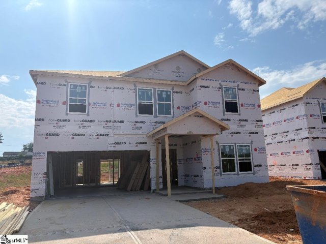 134 Edgewood Farms Court active home in Edgewood Farms, Easley, SC