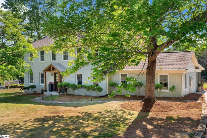 Homes in Burdine Springs, Easley