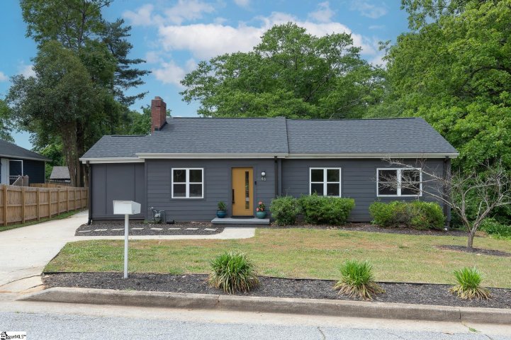 46 Briarcliff Drive active home in Overbrook, Greenville, SC