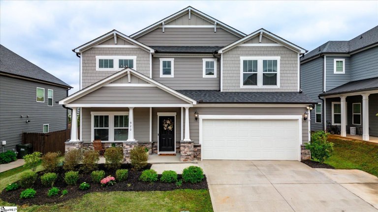 920 Whitemarsh Avenue pending home in Lost River, Simpsonville, SC