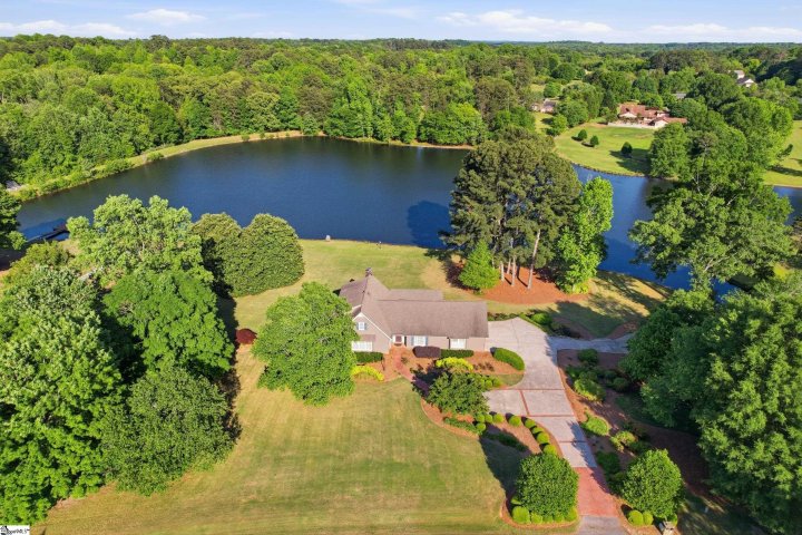 145 Willow Lake Court sold home in Arrowhead, Easley, SC