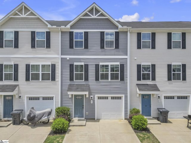 26 High Pine Trail active home in August Brook, Greenville, SC