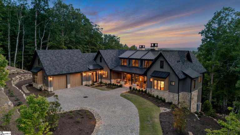 189 Crowne Hill Way pending home in The Cliffs At Mountain Park, Marietta, SC