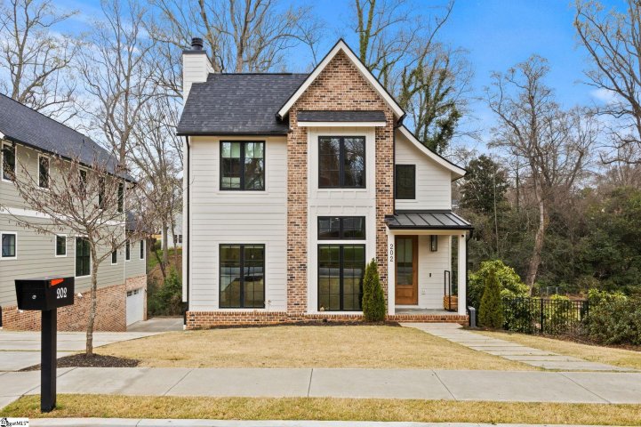 202 Cammer Avenue active home in Augusta Road, Greenville, SC
