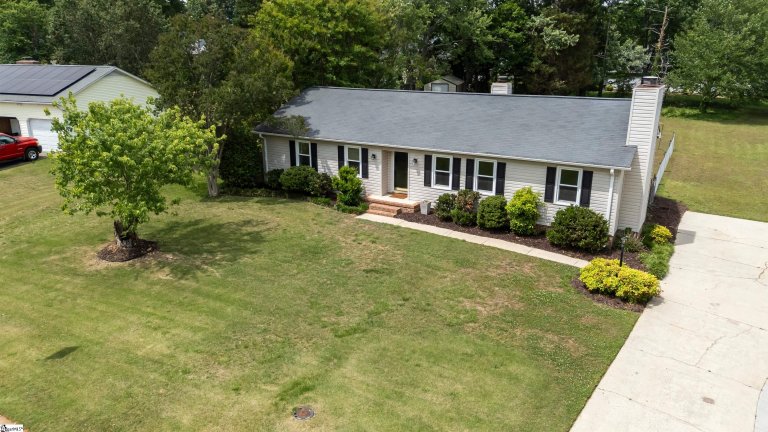 Homes in Heritage Lakes, Simpsonville