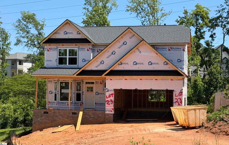 329 Juniper Leaf Way pending home in Juniper Ridge, Greer, SC