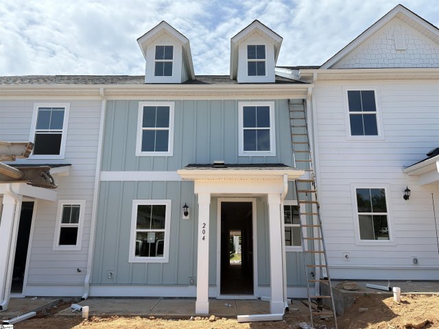 204 Gauley Street active home in The Settlement, Simpsonville, SC