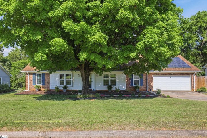 Homes in Coach Hills, Greenville
