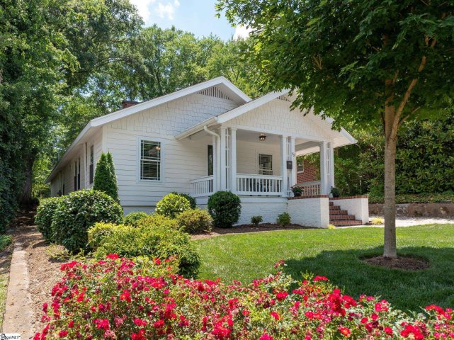13 Croft Street active home in North Main, Greenville, SC