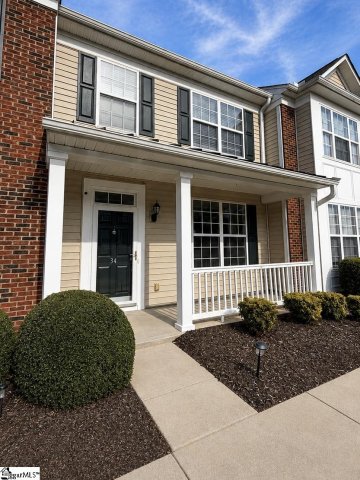 Homes in Lismore Village, Greer