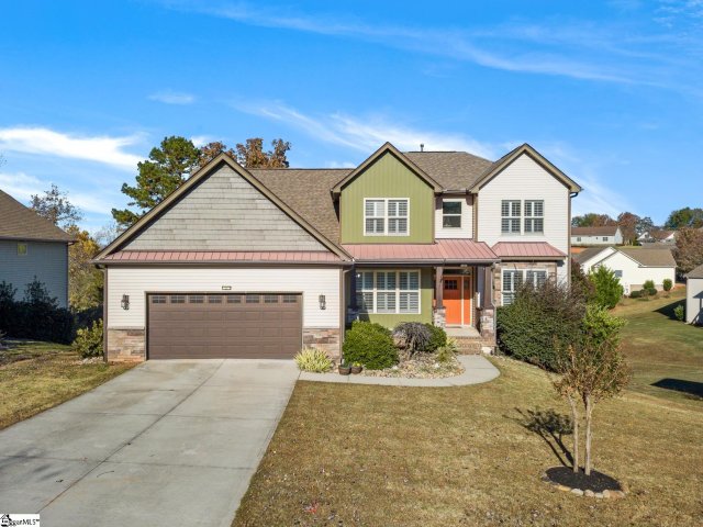 Homes in Shadowood, Seneca