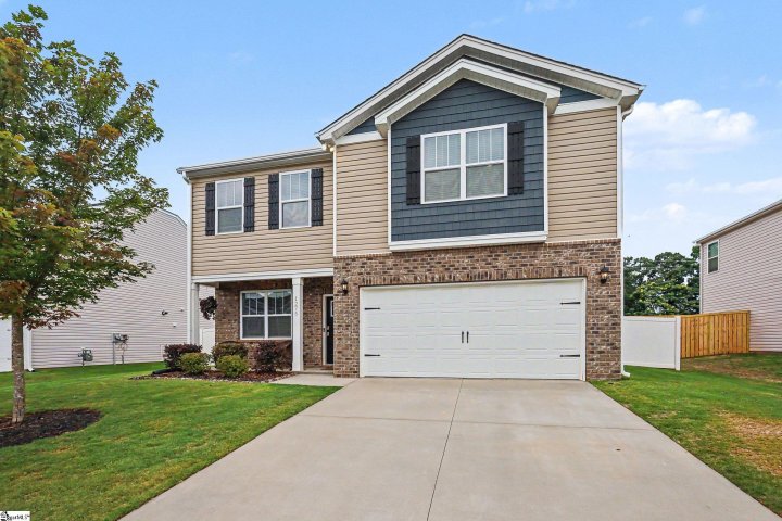 Homes in Hawthorn Grove, Spartanburg
