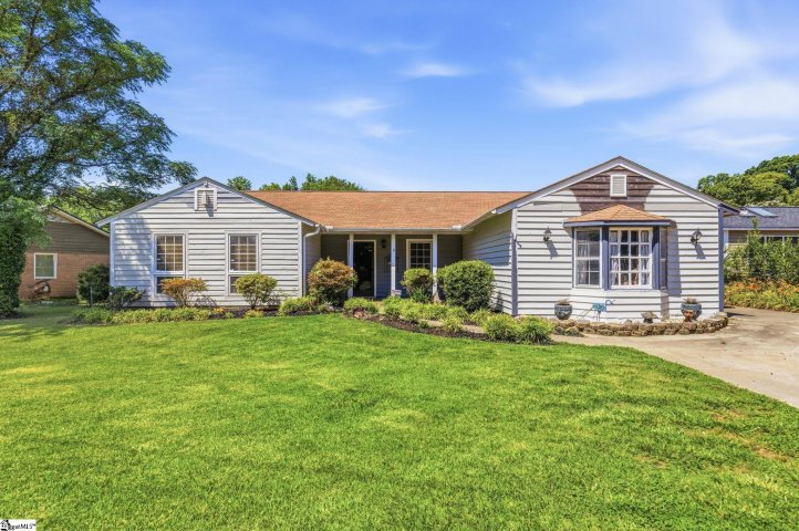 Homes in Pine Forest, Greenville