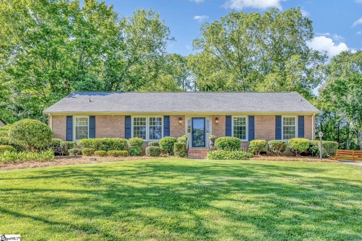 Homes in Mountainbrook, Greenville