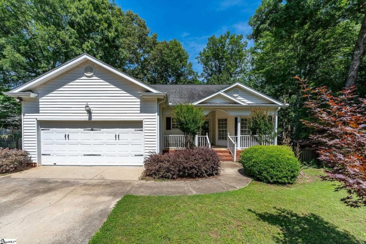 Homes in Dunwoody Oaks, Simpsonville