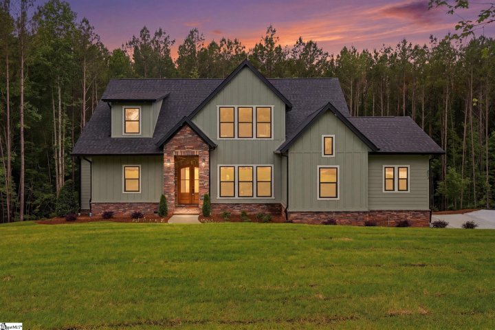 603 Highridge Drive pending home in Waterside Crossing, Seneca, SC