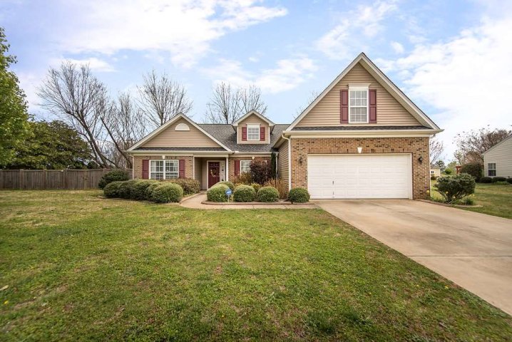 505 Carey Dr sold home in Carey Plantation, Greer, SC