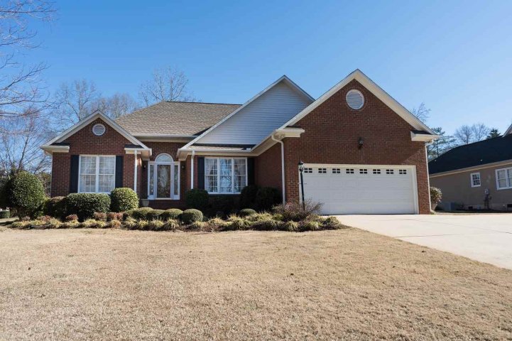 416 Litchfield Dr sold home in Bradford West, Moore, SC
