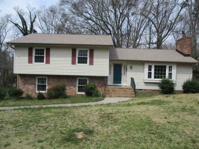 136 Springdale Drive sold home in Duncan Acres, Union, SC
