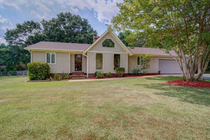 114 Goldenrod sold home in Pine Grove, Moore, SC