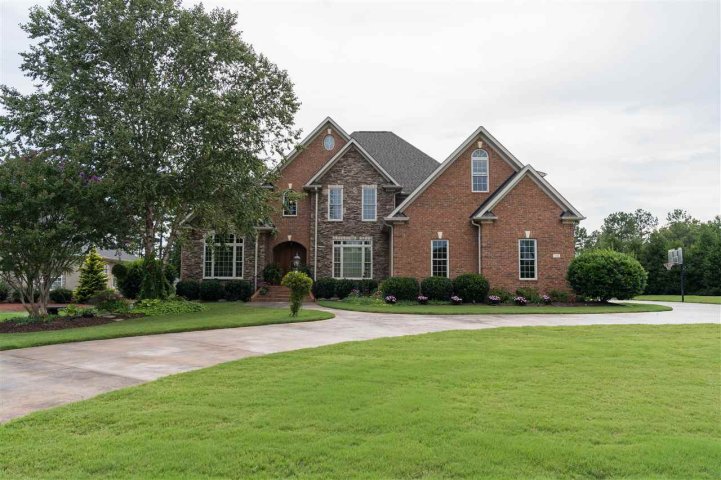 408 Lions Paw Court sold home in The Reserves at Woodfin Ridge, Inman, SC
