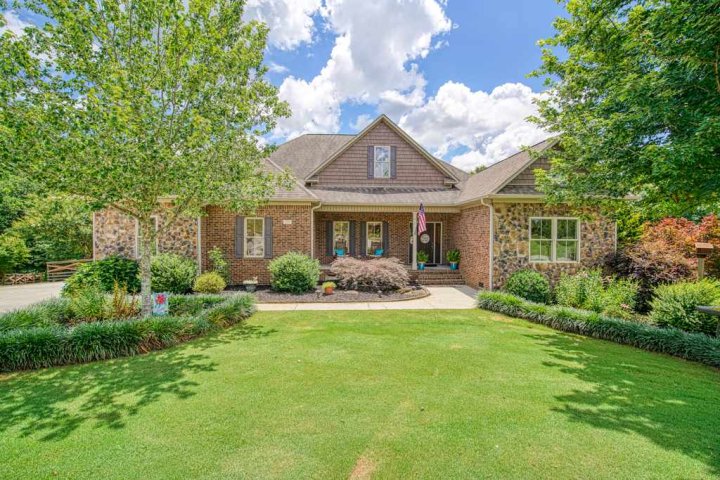 235 Slate Rock Drive sold home in Grandview, Woodruff, SC