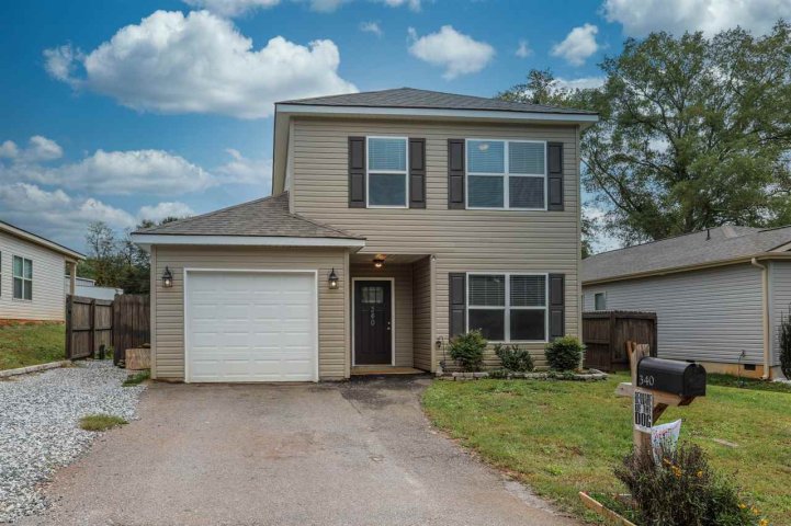 340 Crescent Circle sold home in The Reserve at Duncan Station, Duncan, SC