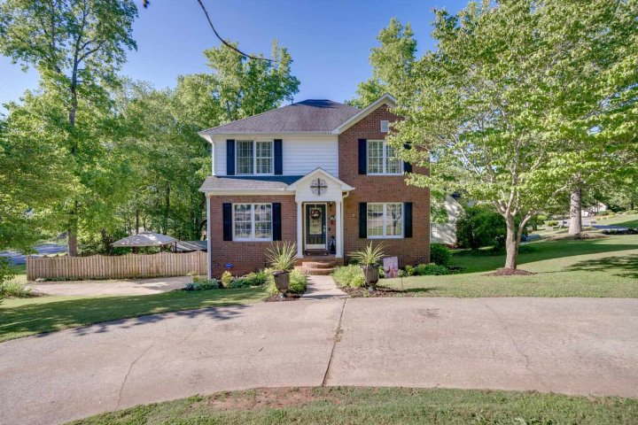 205 Old Colony Lane sold home in Bradford West, Moore, SC