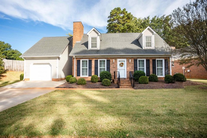 10 Arbour Lane sold home in Arbours, Spartanburg, SC
