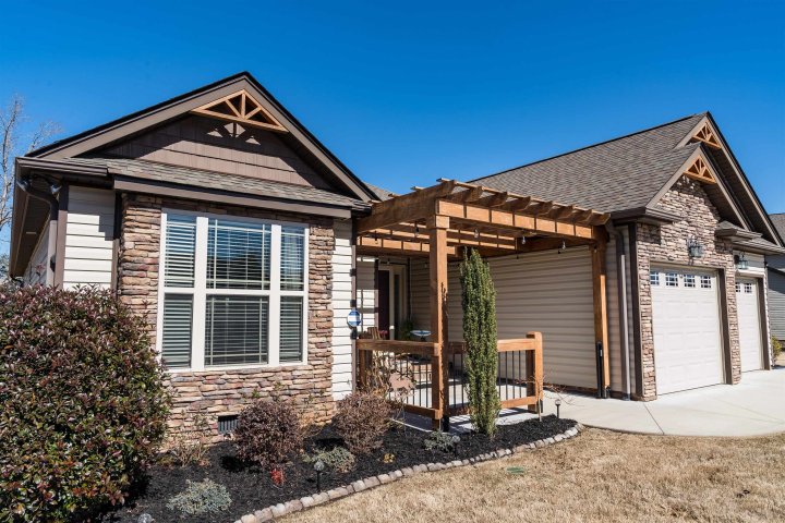 281 Glendower Lane sold home in Park Preserve, Chesnee, SC