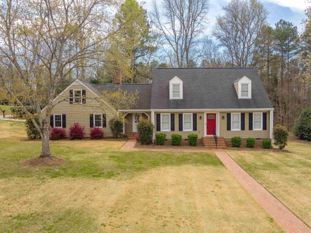 301 Bermuda Drive sold home in Bermuda Run, Union, SC