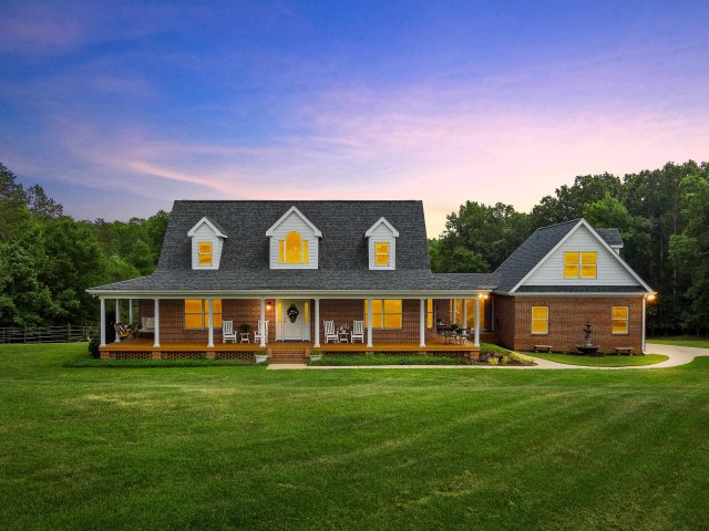 190 Kelseys Mill Road sold home in Enclave at Fairview Farms, Campobello, SC