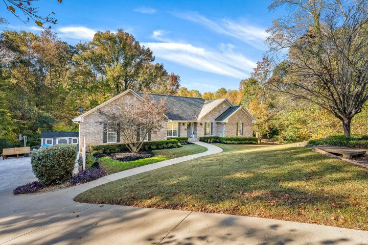 281 Byars Street sold home in Woodland Hills, Greer, SC