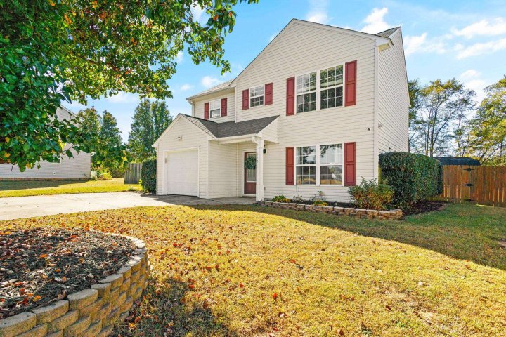 117 Flint Lane sold home in Canyon Ridge, Greer, SC
