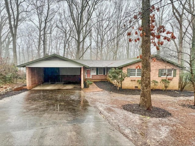125 Tanglewylde Drive sold home in Cleveland Heights, Spartanburg, SC