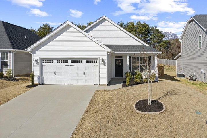 106 Royal Pine Way sold home in Magnolia Green, Greer, SC