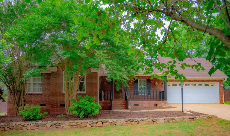 358 Shadow Oak Court sold home in Masons Crossing, Boiling Springs, SC
