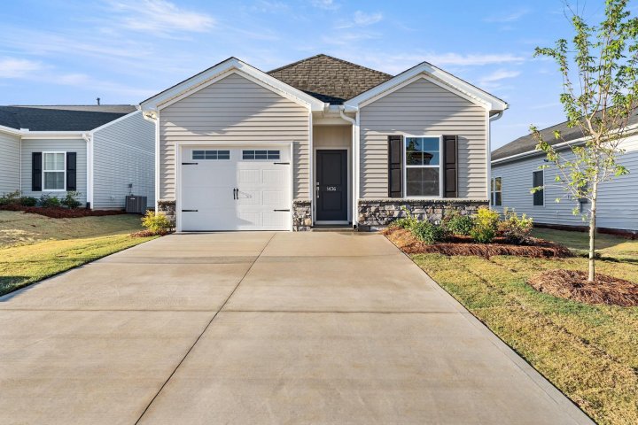 1436 Donhill Drive sold home in Donahue Hill, Greer, SC