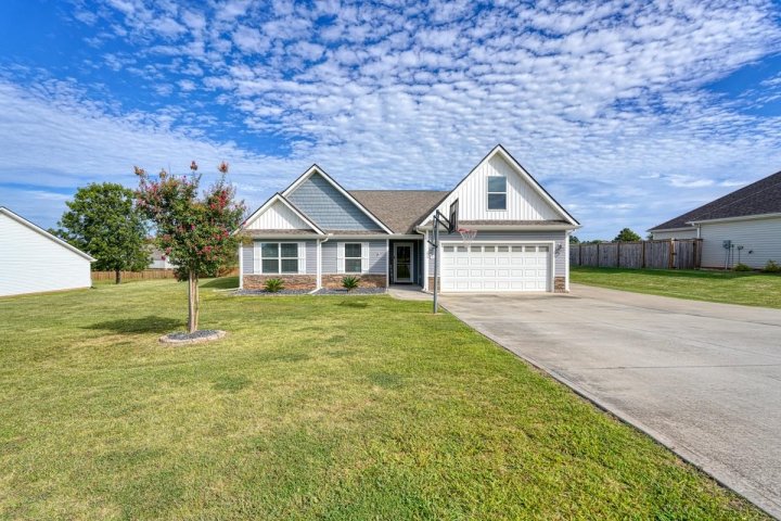 808 W Keepsake Lane sold home in Manzanares, Inman, SC