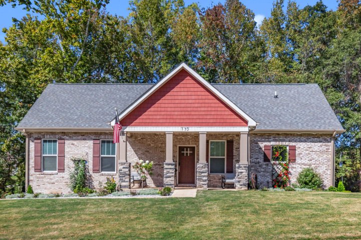 172 Floyd Meadow Drive sold home in Patterson Estate, Inman, SC