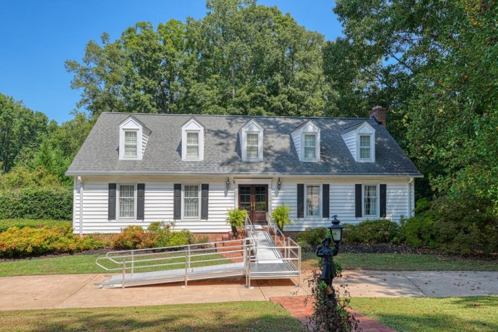 130 Crestview Drive sold home in College Park, Gaffney, SC