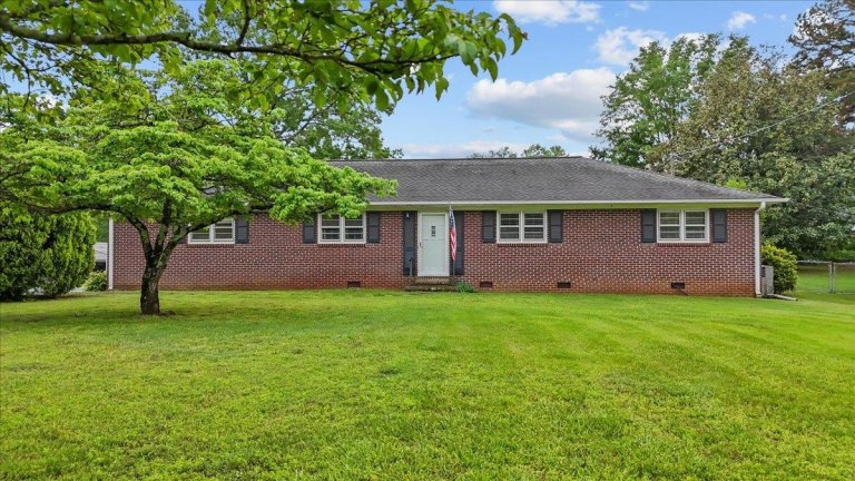 114 Woodbine Terrace sold home in Hidden Hills, Spartanburg, SC