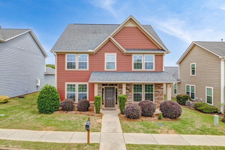 205 Wicker Park Avenue sold home in O'Neal Village, Greer, SC