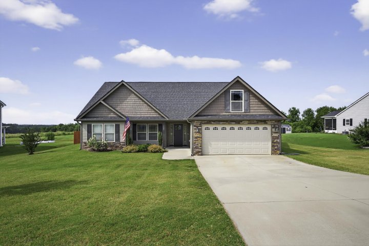 125 Thorn Creek Drive sold home in Thorn Creek, Gaffney, SC