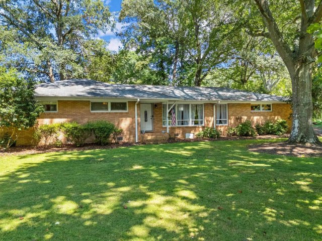126 Spring Valley Drive sold home in Shoreswood, Spartanburg, SC