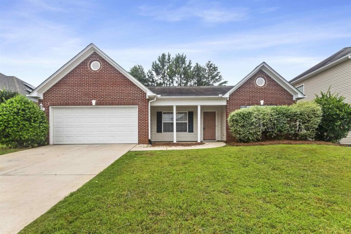 610 Adelaide Drive sold home in Westgate Plantation, Spartanburg, SC