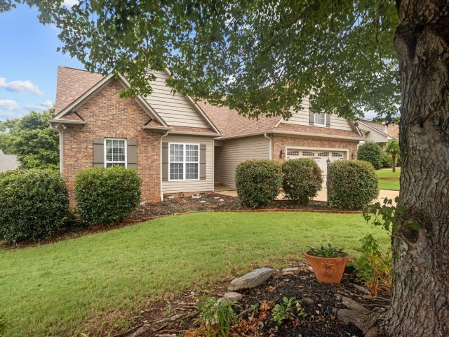 670 Secretariat Drive sold home in Belmont, Boiling Springs, SC