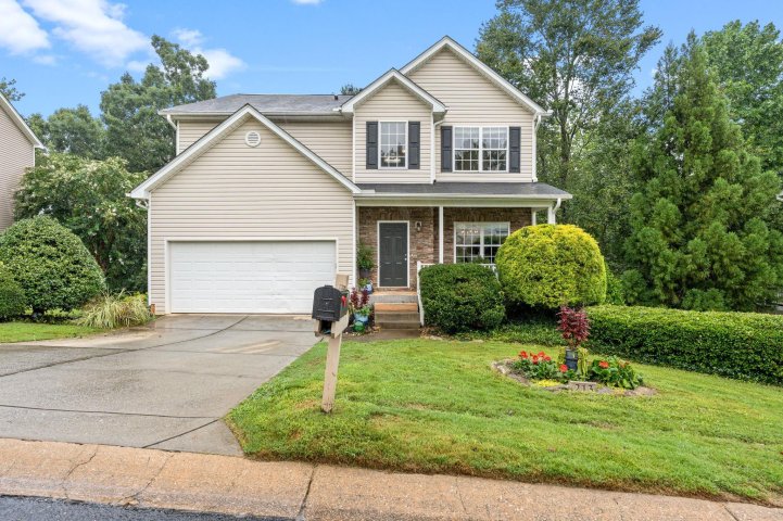 213 Marcie Rush Lane sold home in Bent Creek Plantation, Greer, SC