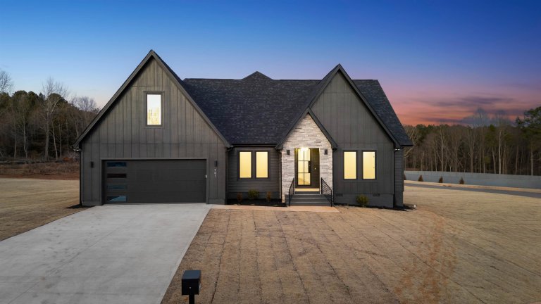 741 New South Court sold home in Emerald Ridge, Wellford, SC