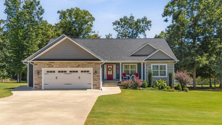 215 Cane Creek Way sold home in Cane Creek, Campobello, SC
